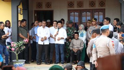 Sosialisasi Pengembangan Program Strategis Nasional, Menteri Investasi RI Temui Masyarakat Rempang