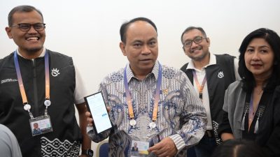 Menkominfo Apresiasi Dukungan dan Kualitas Jaringan Telekomunikasi TelkomGroup di Media Center KTT AIS 2023 Forum
