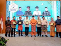 Kapolda Sumut Terima Gelar Kehormatan Tun Perak Dunia Melayu Dunia Islam