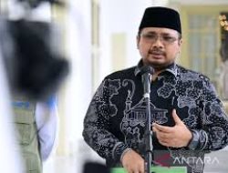 Menag Yaqut Tekankan UKT Jangan Beratkan Mahasiswa