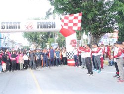 Ribuan Masyarakat Padati Jalan Santai Hari Bhayangkara Ke-78 di Polres Karimun