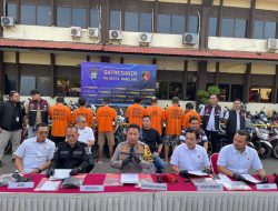 Polresta Barelang Bongkar Judi Dadu dan Sabung Ayam, 7 Pelaku Diamankan