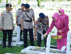 Ziarah Tabur Bunga Satuan Brimob Polda Sumut untuk Memperingati HUT ke-79 Korps Brimob Polri