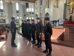 Brimob Polda Sumut Sterilisasi Gereja Peringati Jumat Agung dan Paskah