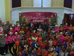 Natal Penuh Kasih di Tengah Bencana, Satbrimob Polda Sumut Hadir Menguatkan Jemaat Terdampak Banjir Langkat