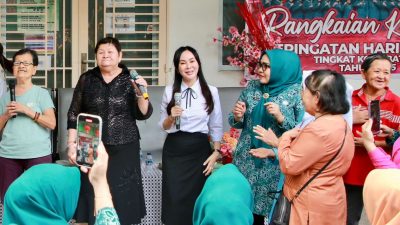 Peringati Hari Ibu ke-97, Li Claudia dan Erlita Berbagi Perhatian untuk Para Lansia
