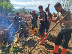 Sinergi Brimob dan TNI Dukung Pemulihan Warga melalui Pembangunan Hunian Tetap