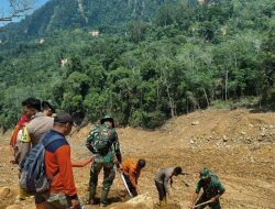 Sinergi SAR untuk Kemanusiaan, Tim Gabungan Cari Korban Bencana di Tapteng