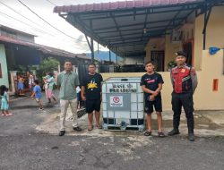 Kepedulian Pasca Bencana Alumni Akpol 99 Melalui Polres Tapteng Bantu 15 Unit Tangki Air
