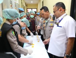 Kapolda Sumut Lakukan Tes Urine Serentak Tindaklanjuti Instruksi Kapolri dalam Rapim 2026