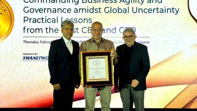 Mohamad Feriadi Soeprapto Raih Indonesia Best CEO 2025, Bawa JNE Makin Adaptif di Tengah Ketidakpastian Global